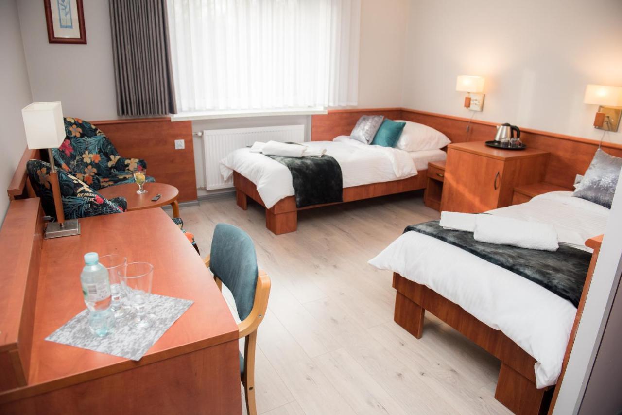 Geris Aparthotel Częstochowa Exteriör bild